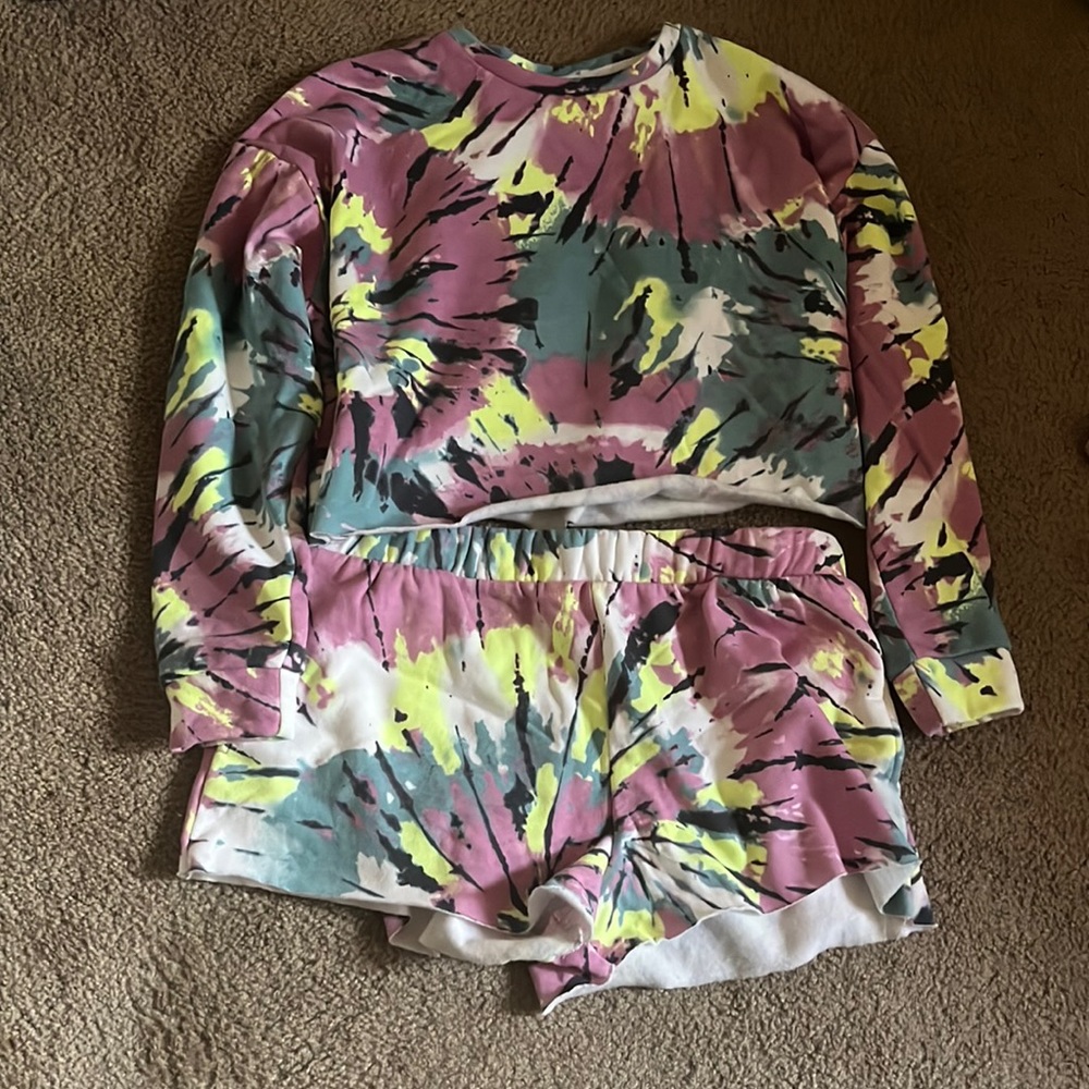 Colsie set